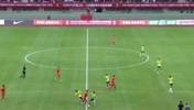 U19爆发冲突！杨铭锐与对方发生冲突，门将依合散为队友出头！